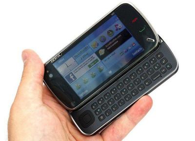 نوکیا N97؛ گوشی هوشمندی که قرار بود قاتل آیفون باشد